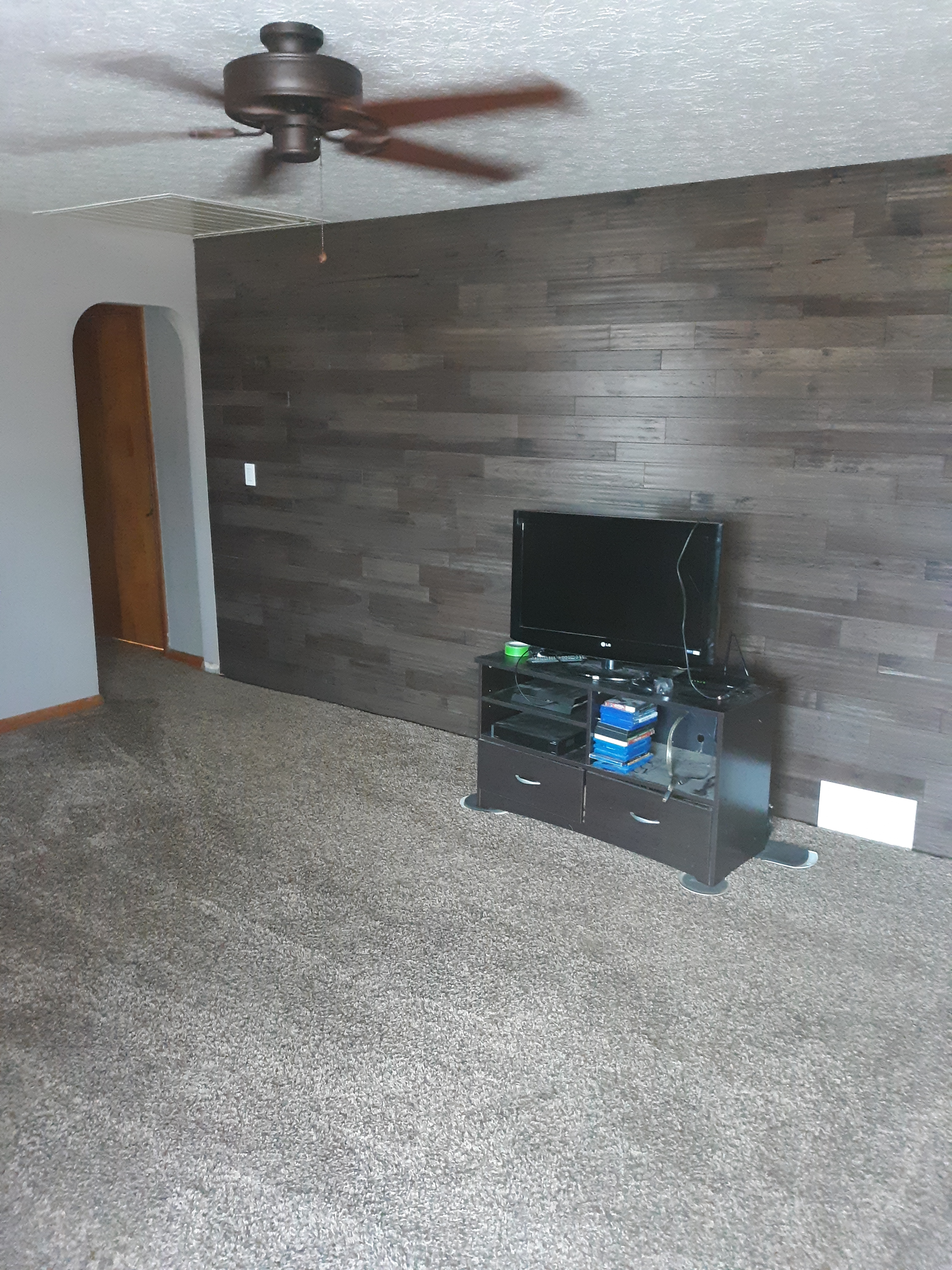 Flooring Sales Vinyl Cork Wood Laminates Tile Carpet